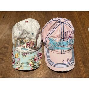 Robin Ruth‎ Hats Lot of 2 Norway and Washington DC Pink Blue Distressed Womens